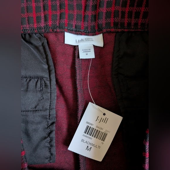 NWT J.Jill Black/Red Checkered Ponte Slim Leg 30" Pants Women's M - Picture 2 of 7